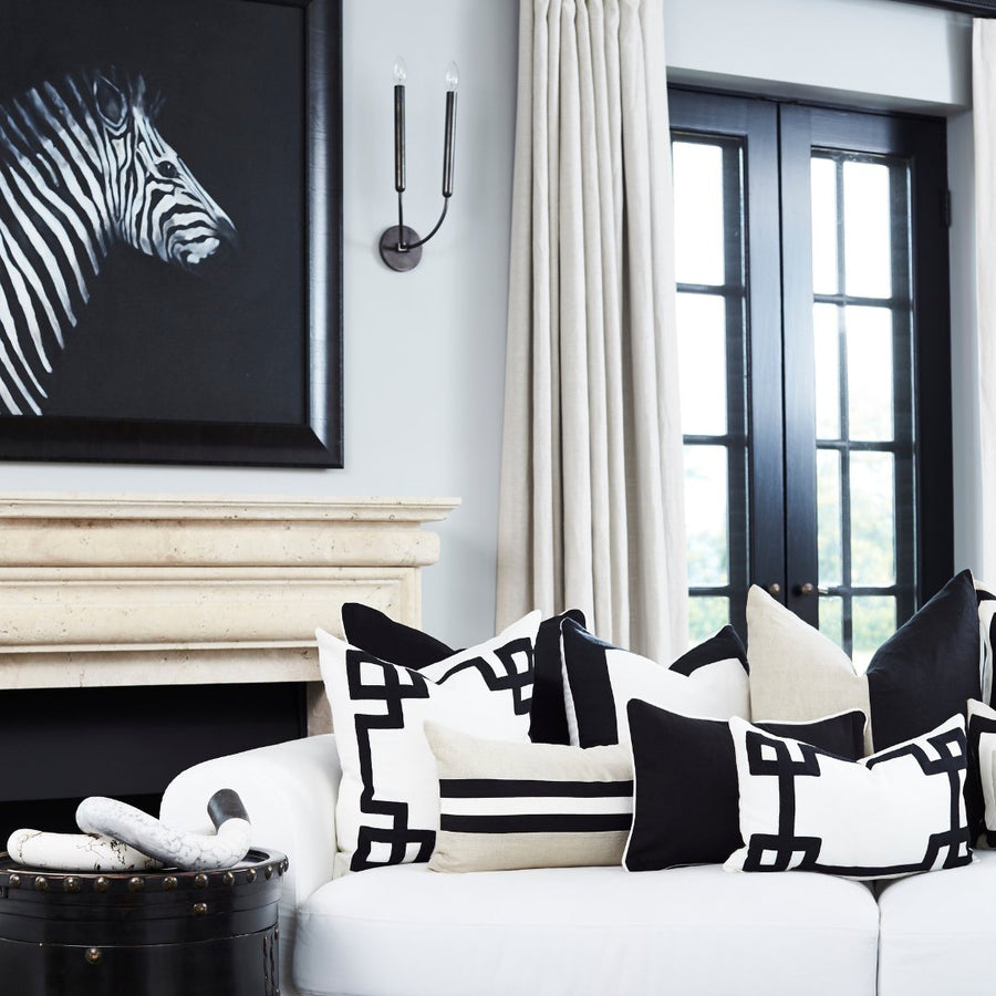 MODERN MONOCHROME
