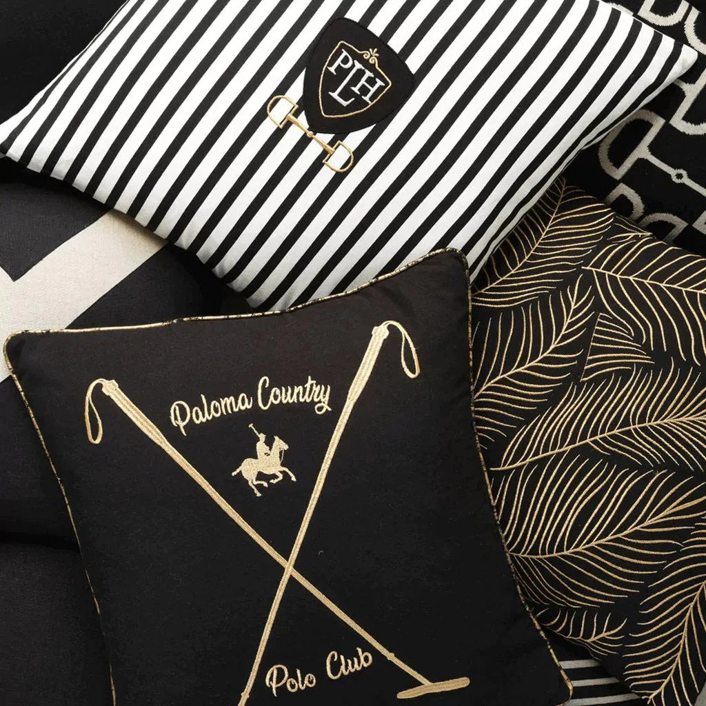 THE EQUESTRIAN COLLECTION